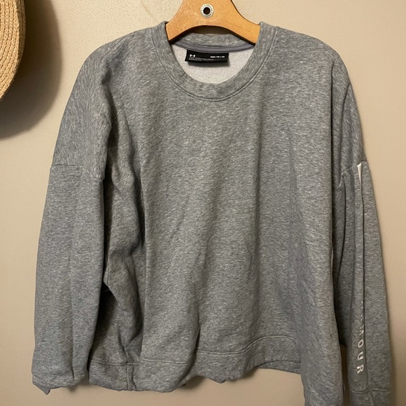 Under Armour Sweaters - Under armor crew neck
